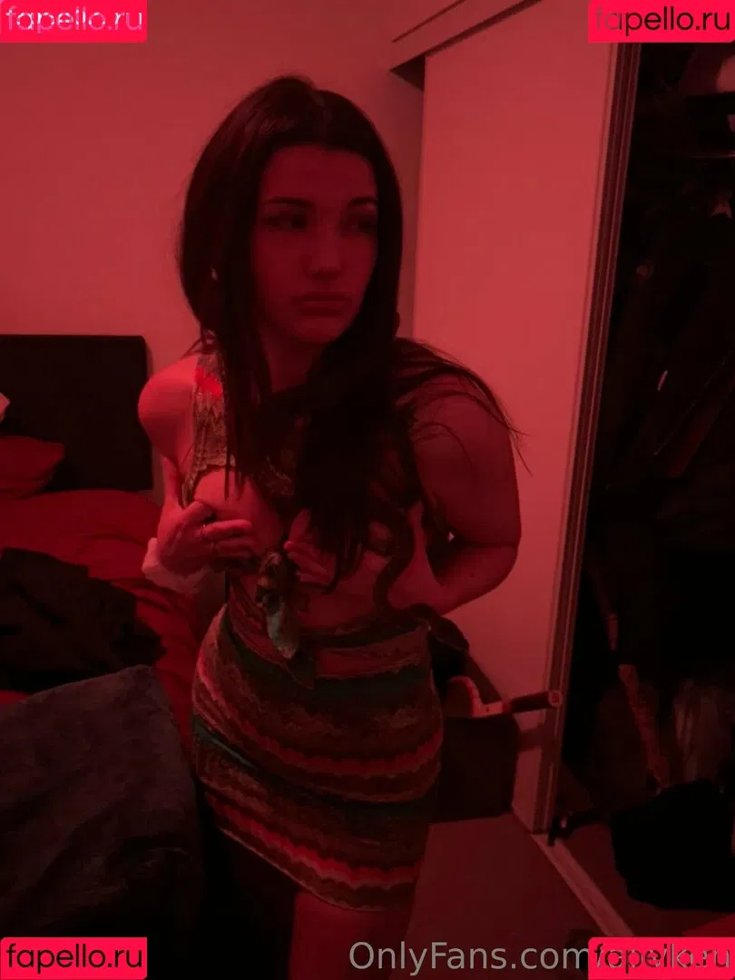 allyken Onlyfans Photo Gallery 
