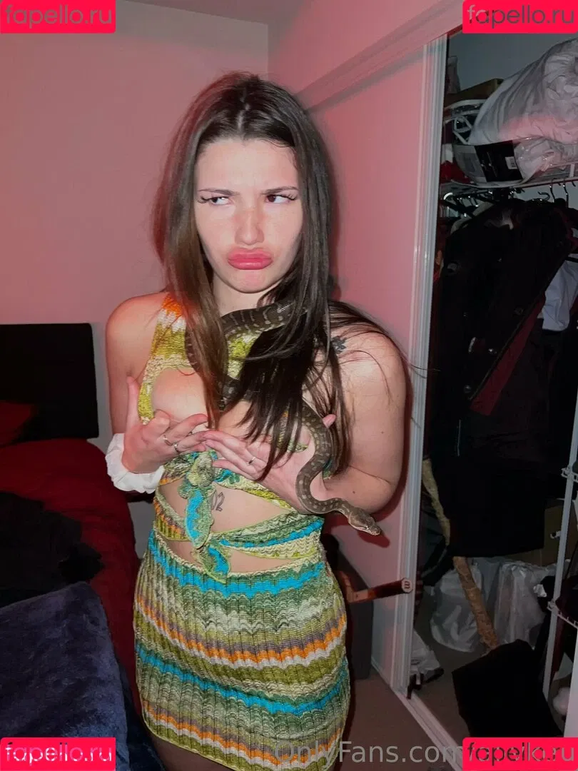 allyken Onlyfans Photo Gallery 