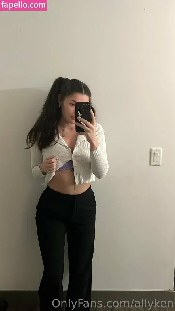 allyken Onlyfans Photo Gallery 
