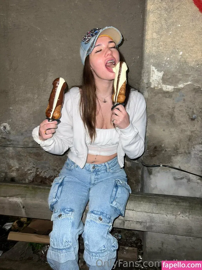 allyken Onlyfans Photo Gallery 