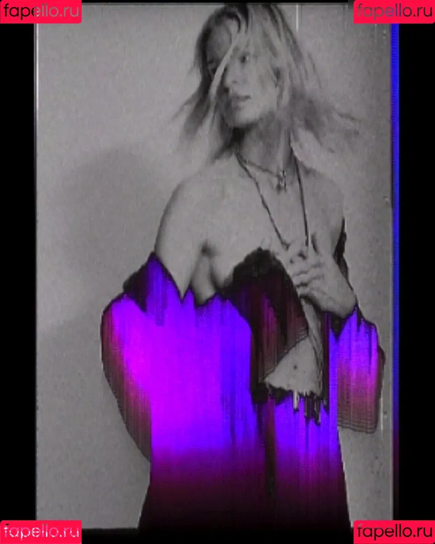 Caroline Winberg Onlyfans Photo Gallery 