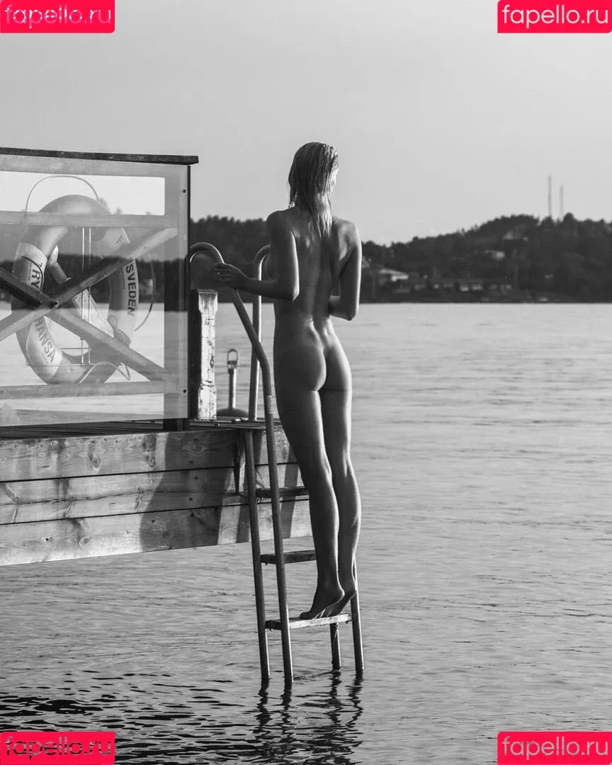 Caroline Winberg Onlyfans Photo Gallery 