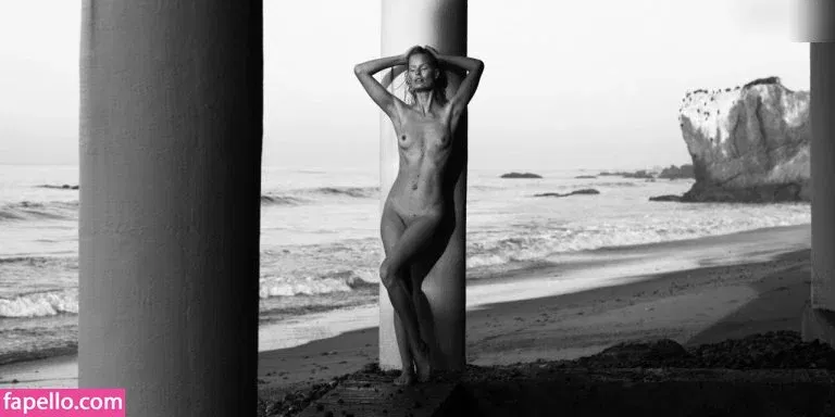 Caroline Winberg Onlyfans Photo Gallery 