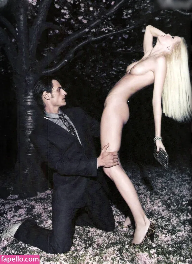 Caroline Winberg Onlyfans Photo Gallery 