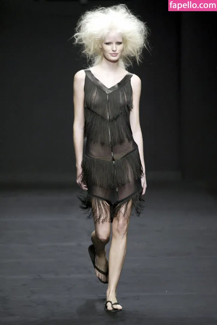 Caroline Winberg Onlyfans Photo Gallery 