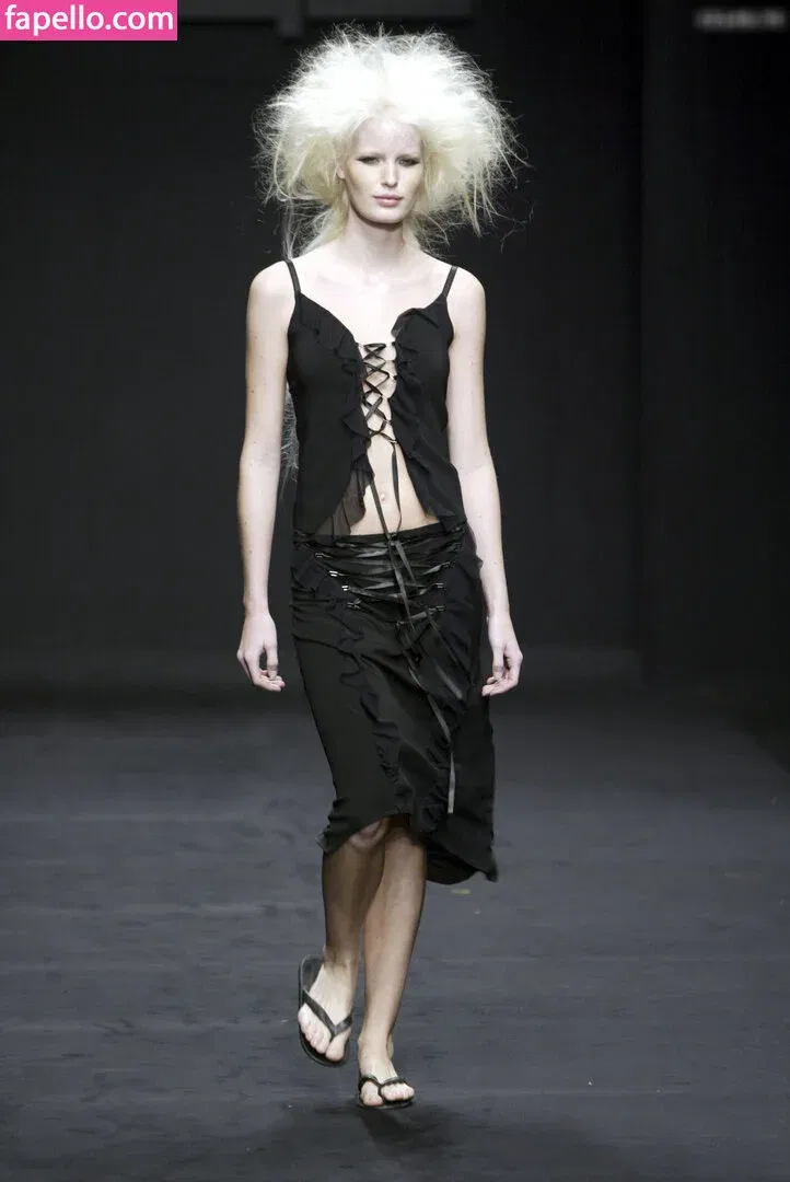 Caroline Winberg Onlyfans Photo Gallery 