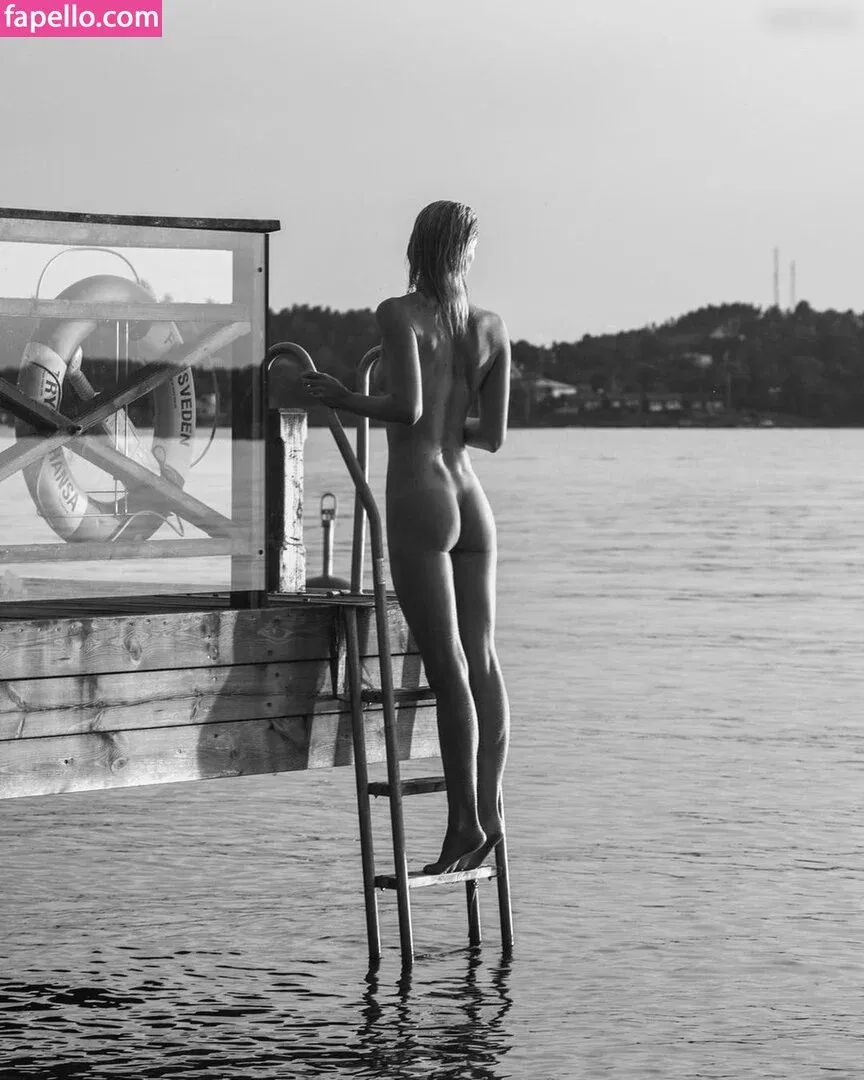 Caroline Winberg Onlyfans Photo Gallery 