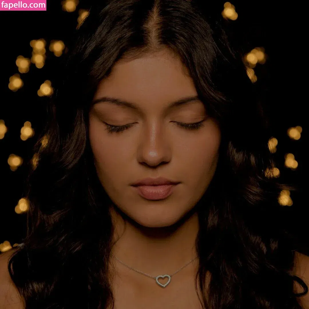 Bria ASMR Onlyfans Photo Gallery 