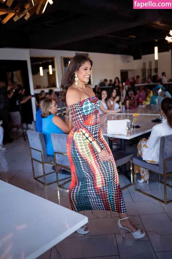 Bria ASMR Onlyfans Photo Gallery 