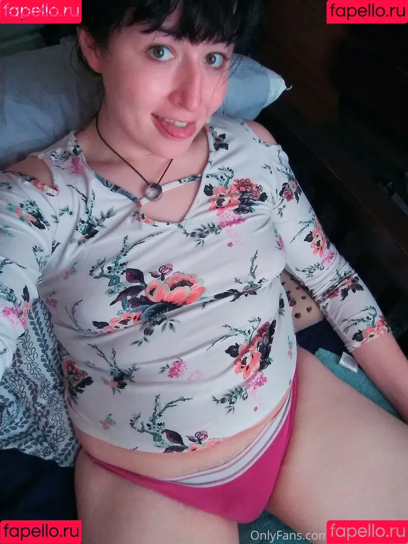 anniebrokely Onlyfans Photo Gallery 