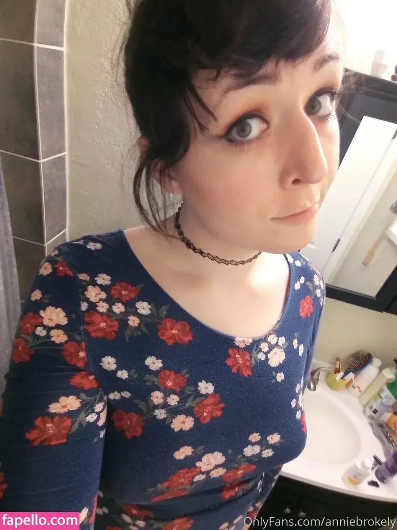 anniebrokely Onlyfans Photo Gallery 