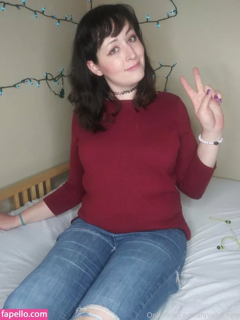 anniebrokely Onlyfans Photo Gallery 