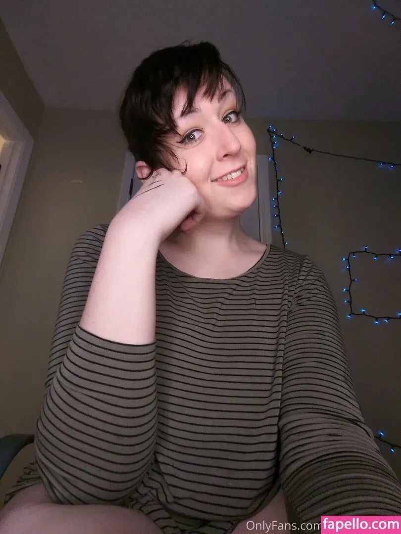 anniebrokely Onlyfans Photo Gallery 