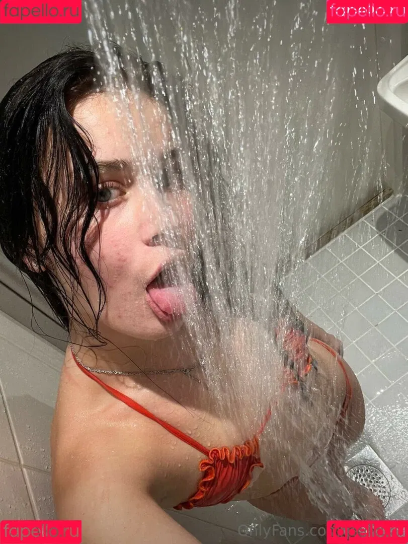 Elli Pessa Onlyfans Photo Gallery 