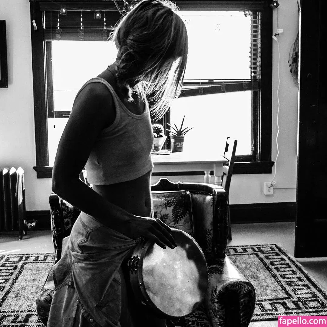 Kahina Onlyfans Photo Gallery 