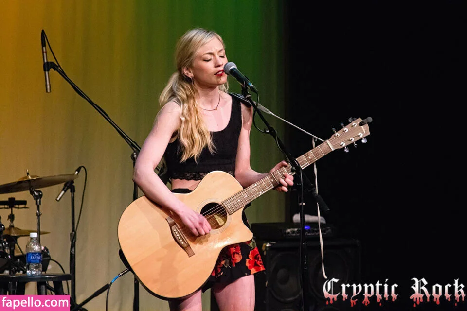 Kahina Onlyfans Photo Gallery 