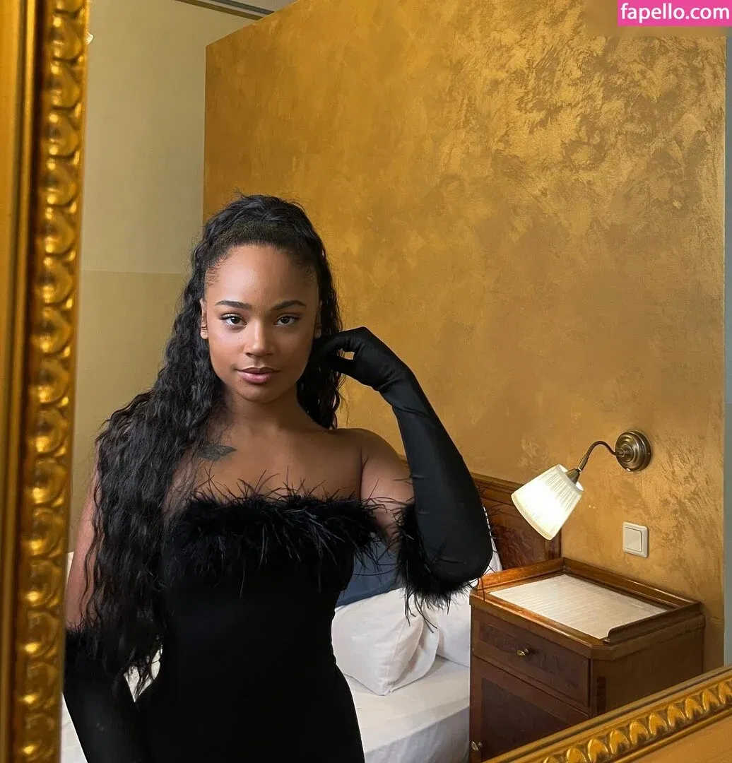 Flora Farrell Onlyfans Photo Gallery 