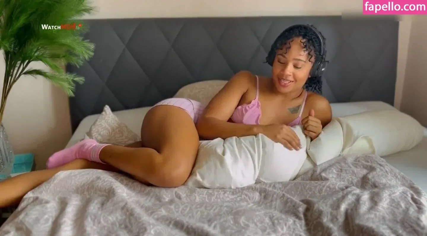 Flora Farrell Onlyfans Photo Gallery 