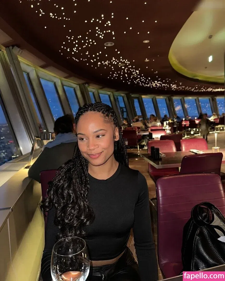 Flora Farrell Onlyfans Photo Gallery 