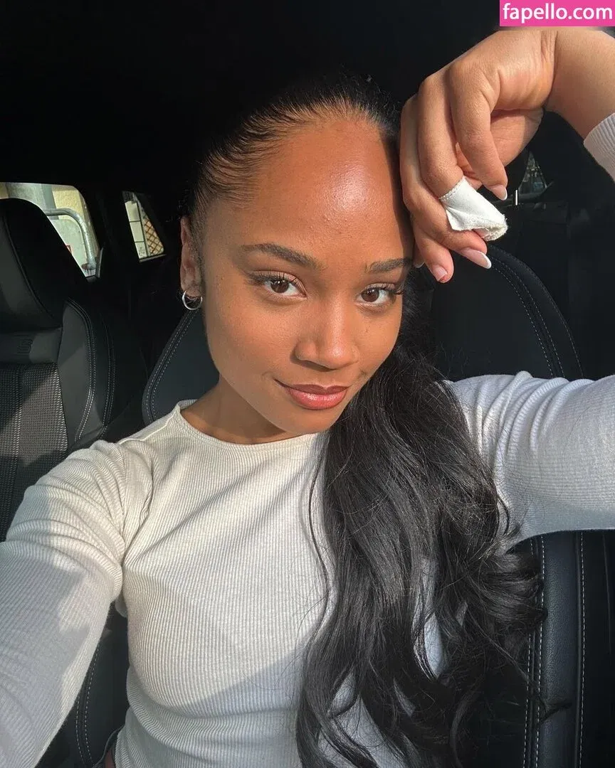 Flora Farrell Onlyfans Photo Gallery 