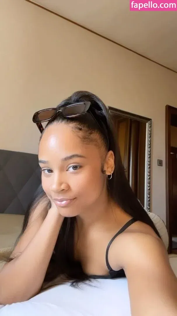 Flora Farrell Onlyfans Photo Gallery 