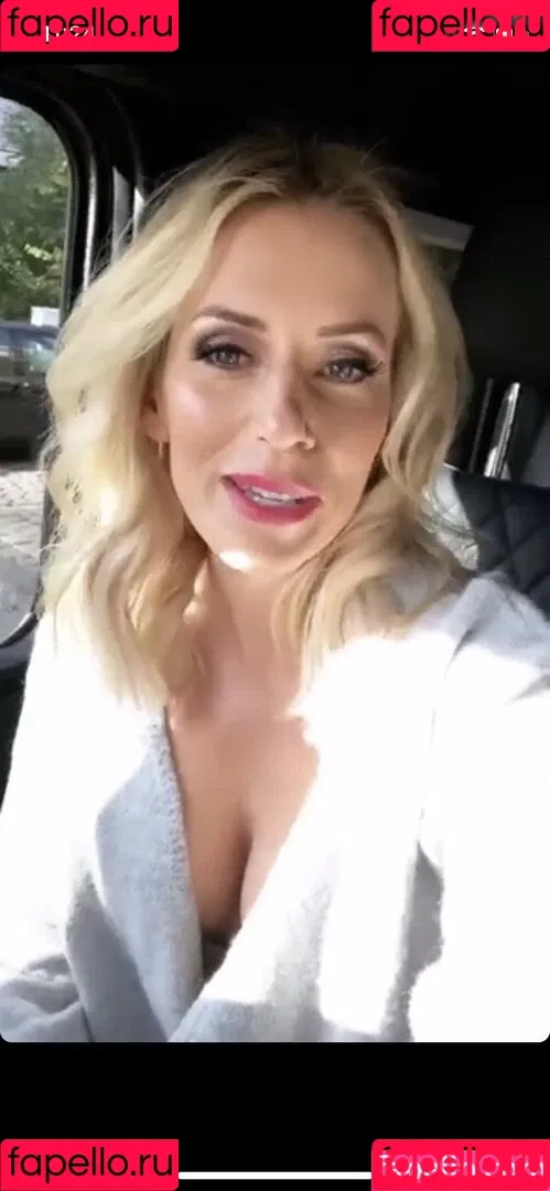 Alina Schulte im Hoff Onlyfans Photo Gallery 