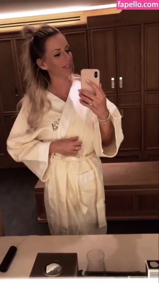 Alina Schulte im Hoff Onlyfans Photo Gallery 