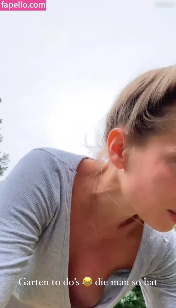 Alina Schulte im Hoff Onlyfans Photo Gallery 