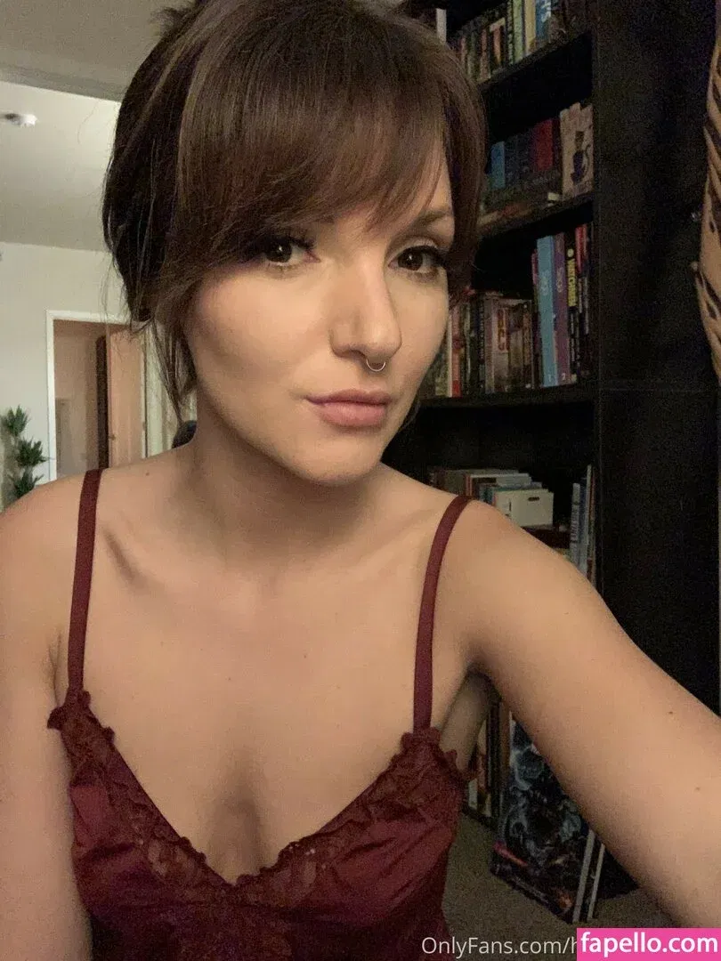 hedonisthoney Onlyfans Photo Gallery 