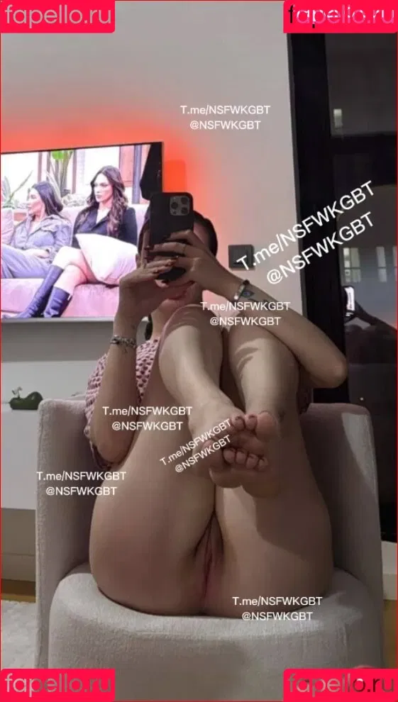oznrgvn Onlyfans Photo Gallery 