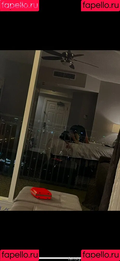camilacream Onlyfans Photo Gallery 