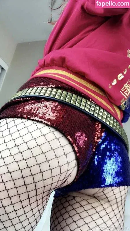 ZillyKitty Onlyfans Photo Gallery 