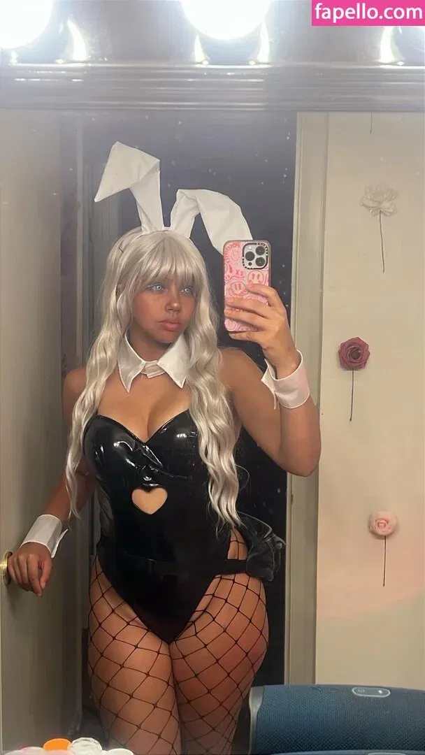 X0XbatgirlX0X Onlyfans Photo Gallery 