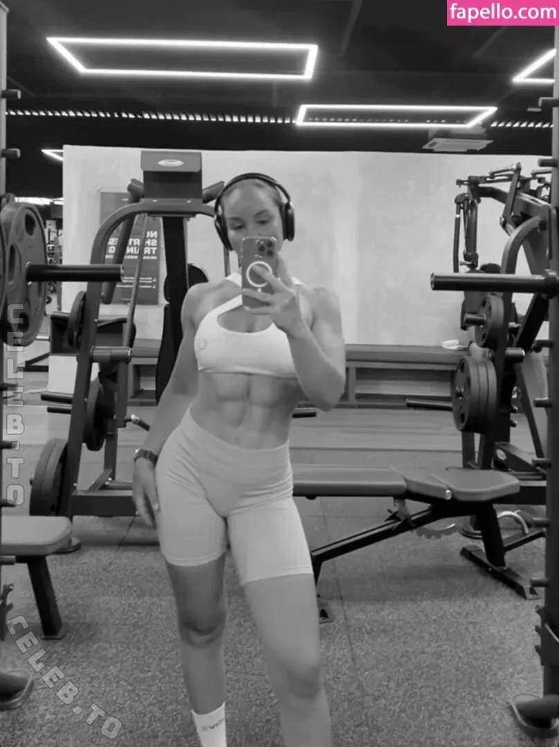 Sophie Plinke Onlyfans Photo Gallery 