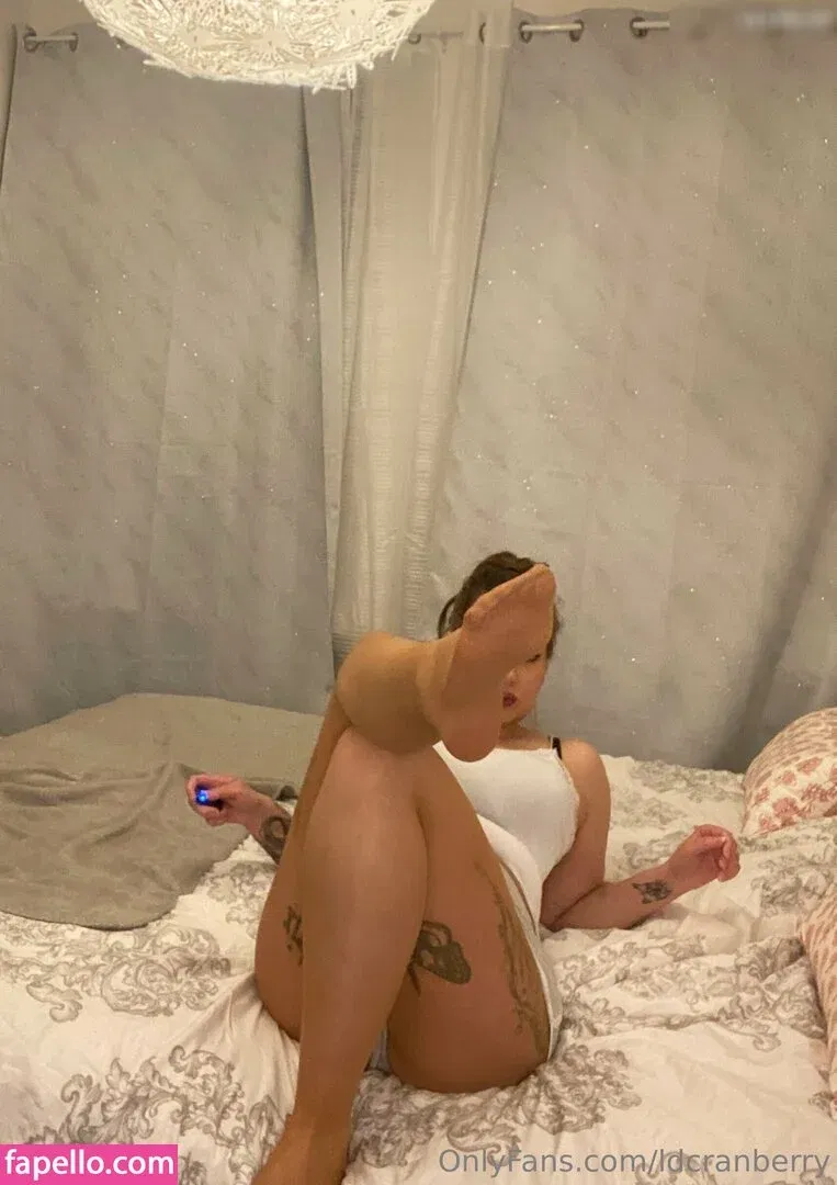 ld.cranberry Onlyfans Photo Gallery 