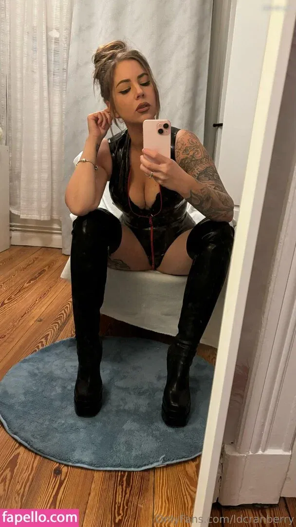ld.cranberry Onlyfans Photo Gallery 
