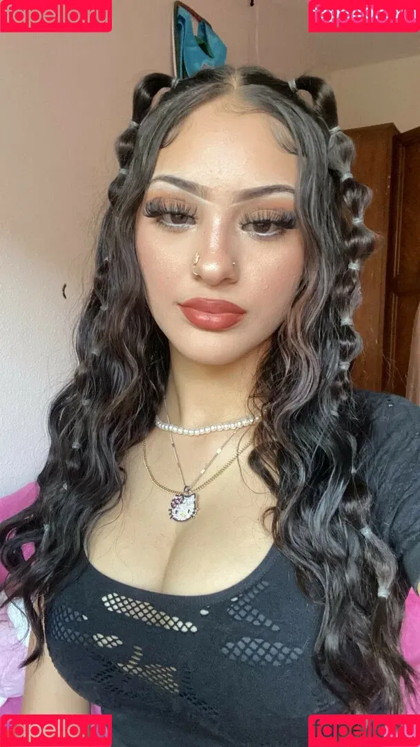 katiiebaeb Onlyfans Photo Gallery 