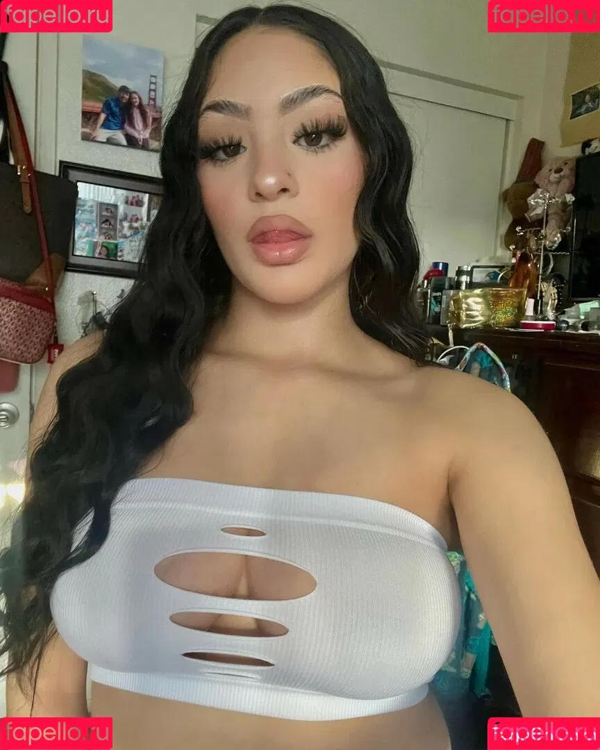 katiiebaeb Onlyfans Photo Gallery 