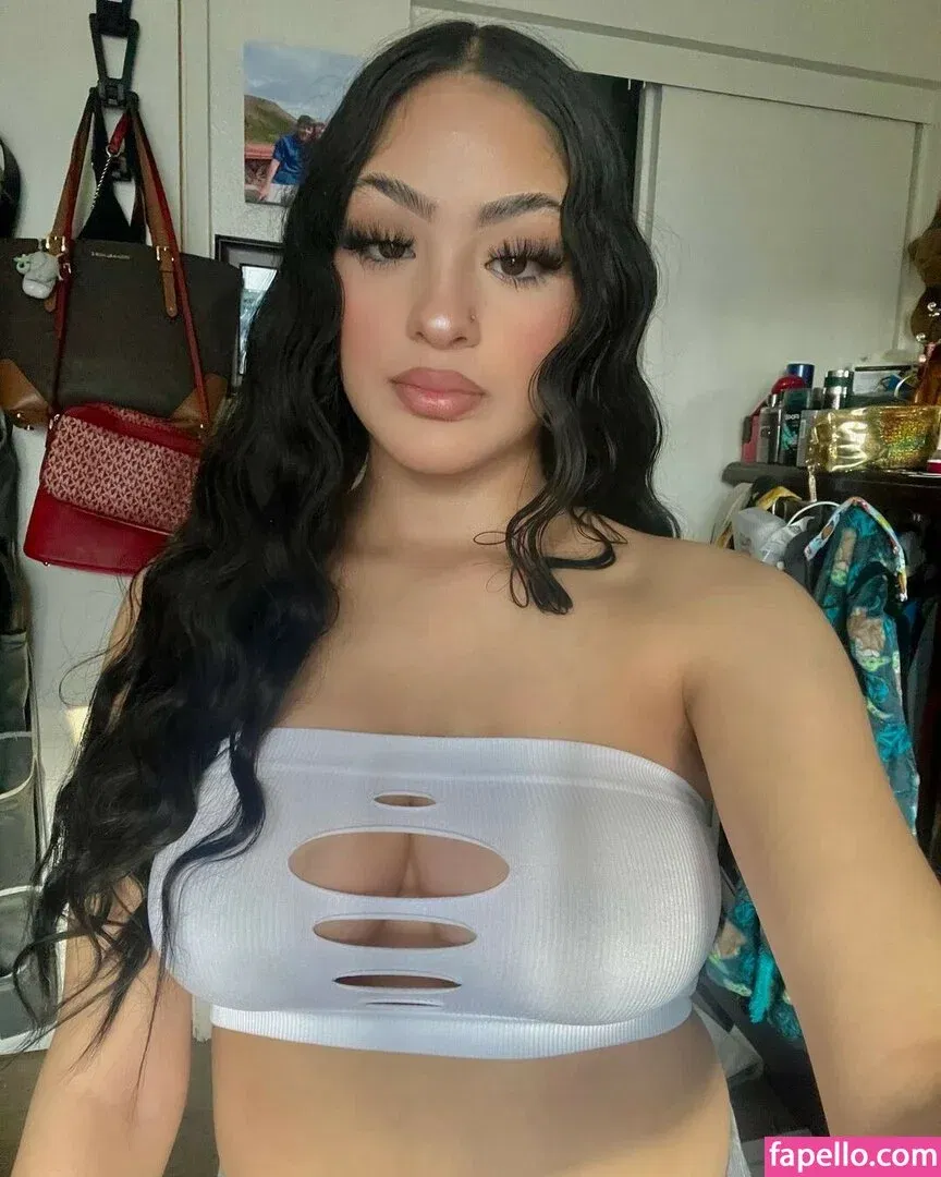 katiiebaeb Onlyfans Photo Gallery 