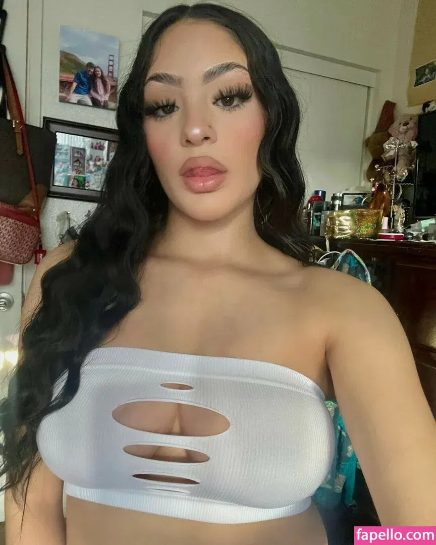 katiiebaeb Onlyfans Photo Gallery 