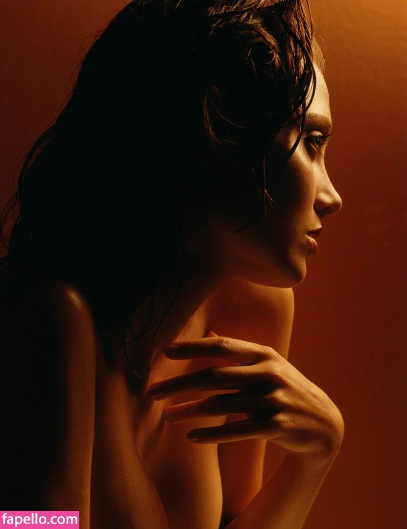 April Bowlby Onlyfans Photo Gallery 