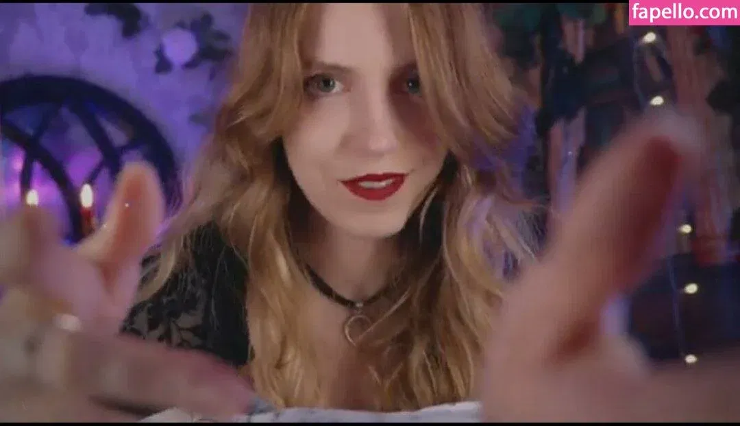 Yarify ASMR Onlyfans Photo Gallery 