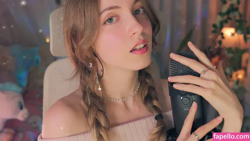 Yarify ASMR Onlyfans Photo Gallery 