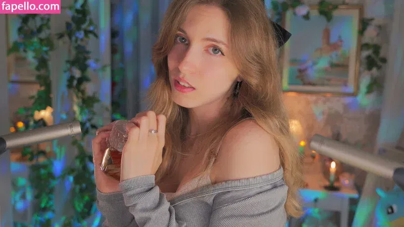 Yarify ASMR Onlyfans Photo Gallery 