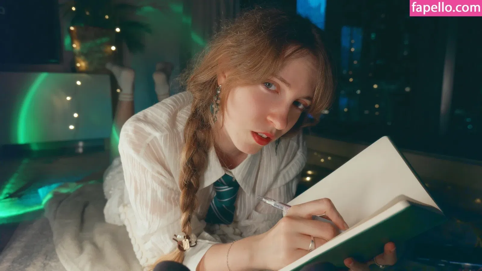 Yarify ASMR Onlyfans Photo Gallery 