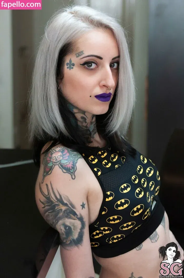 gladycesuicide Onlyfans Photo Gallery 