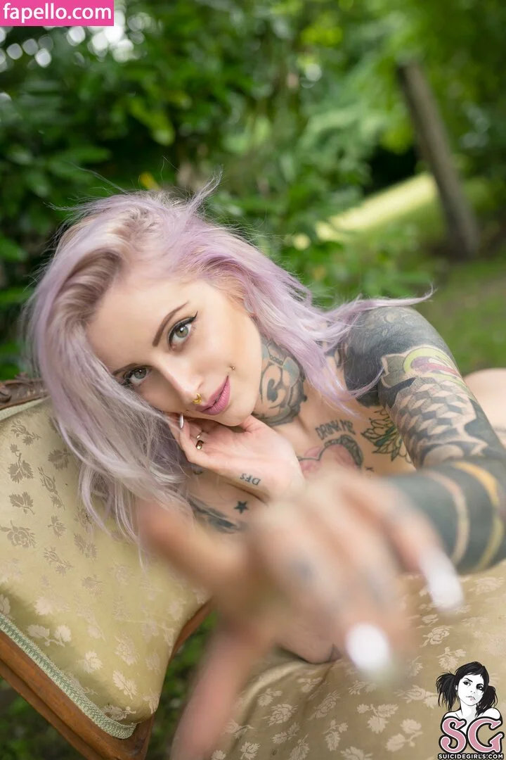 gladycesuicide Onlyfans Photo Gallery 