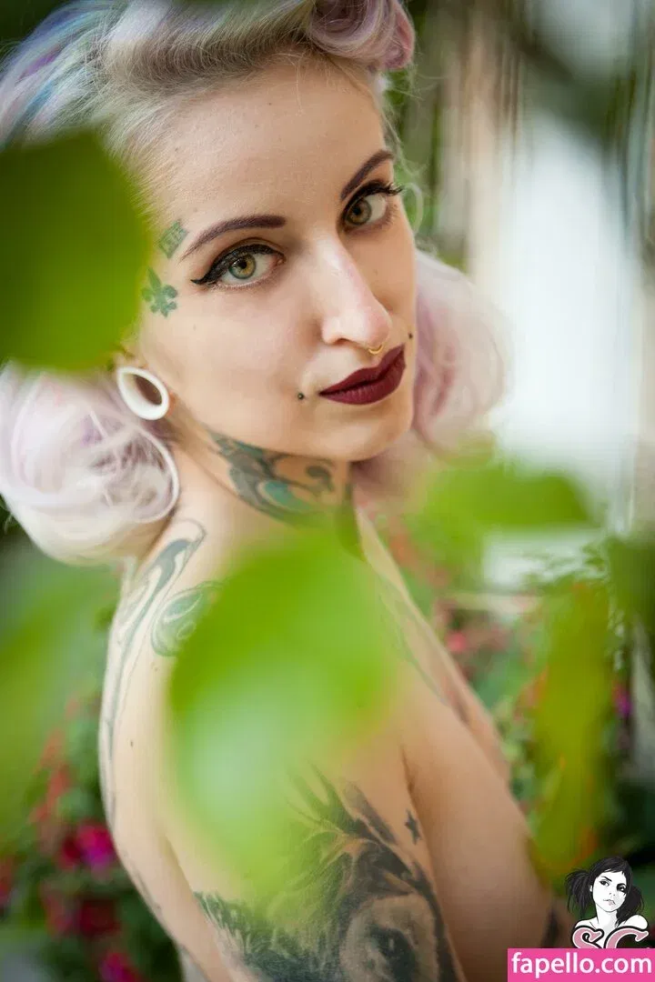 gladycesuicide Onlyfans Photo Gallery 