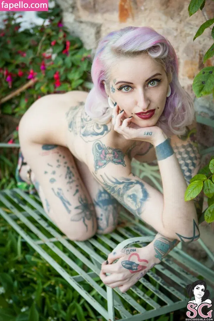 gladycesuicide Onlyfans Photo Gallery 