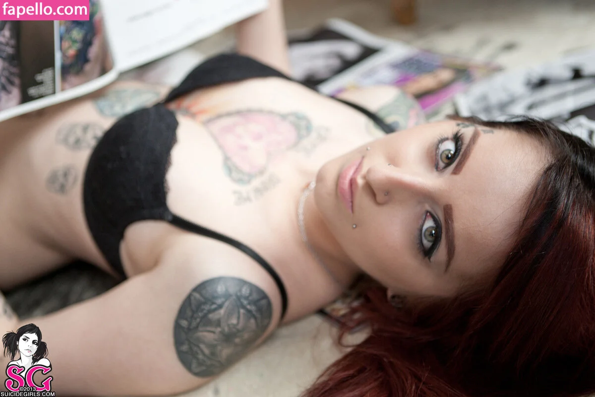 gladycesuicide Onlyfans Photo Gallery 